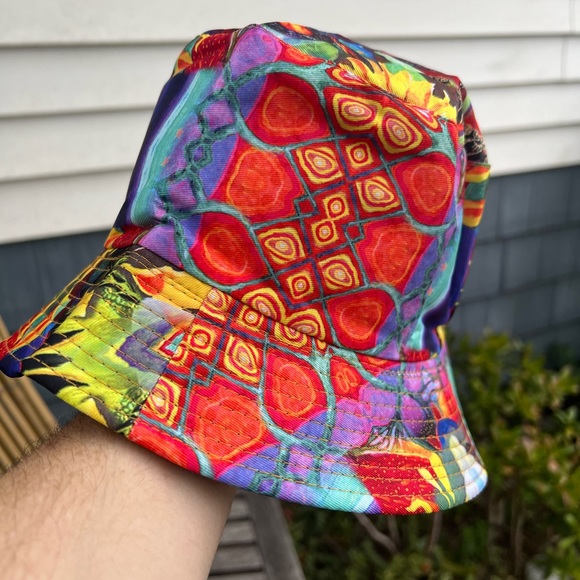 Tiki Tropical Bucket Hat - Picture 11 of 11